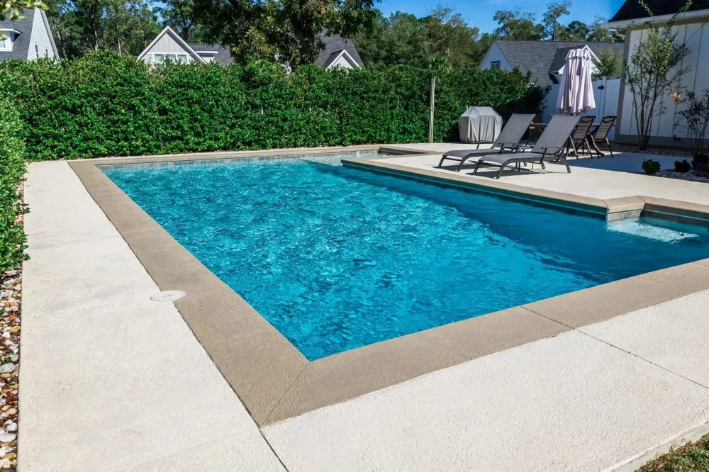 Construction de piscine sur mesure à Quins