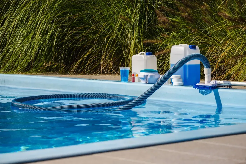 Fourniture de matériel piscine à Quins