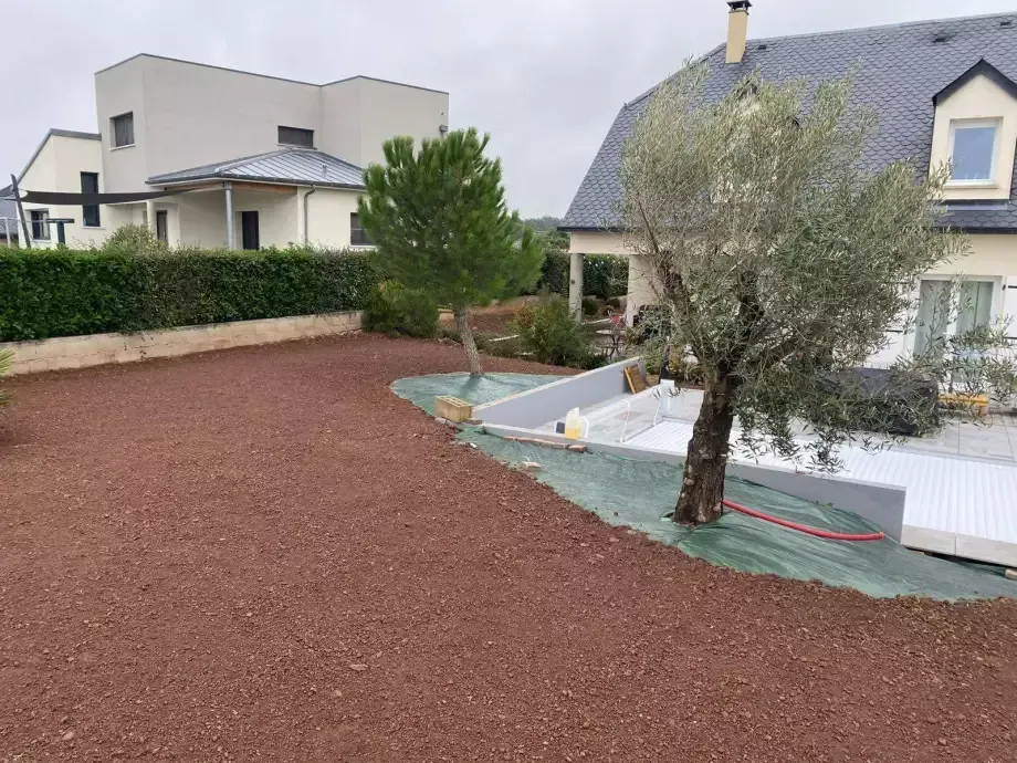 Devant jardin gravier