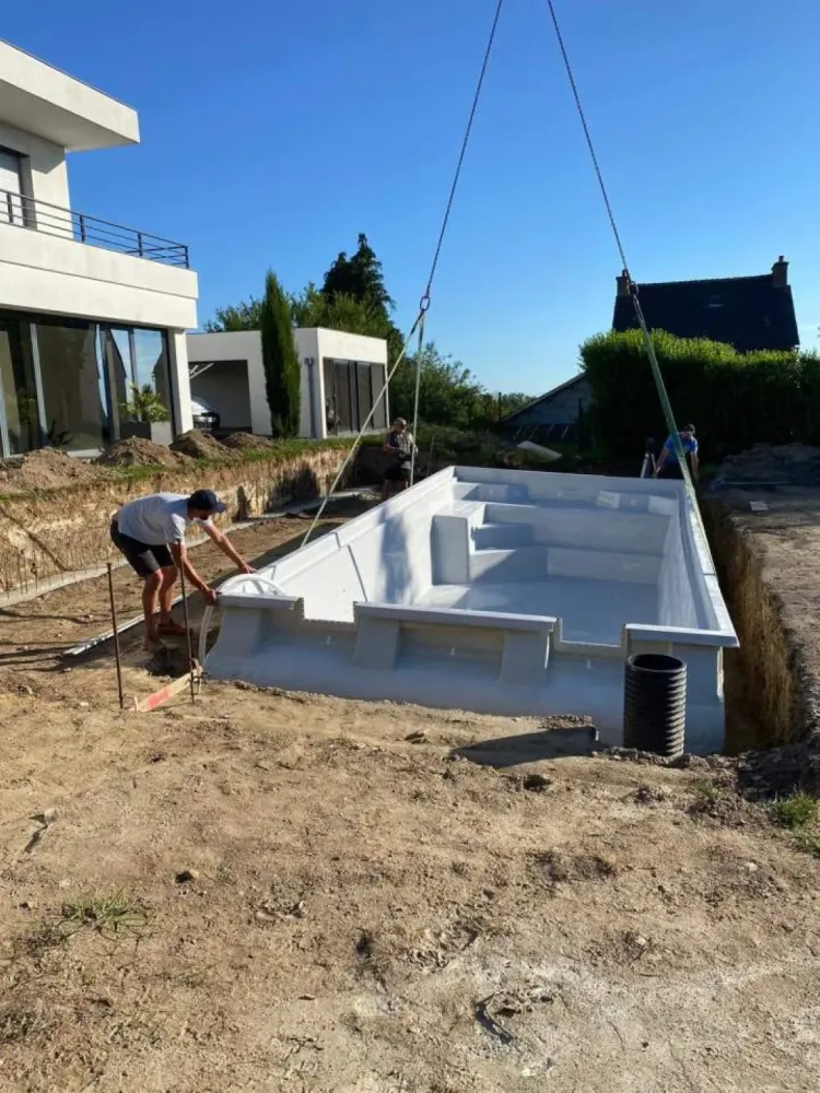 Piscine maison contemporaine (9)